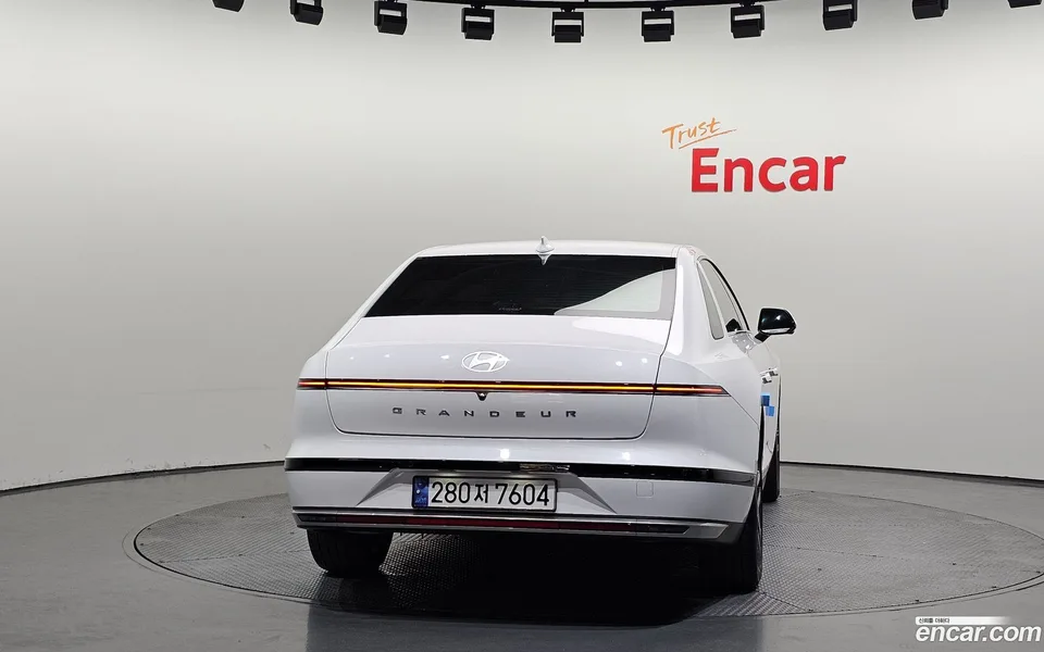 Hyundai Grandeur 2.5 2WD 2024 — миниатюра 4