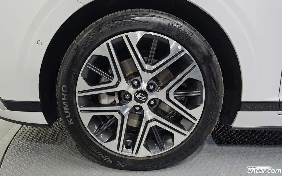 Hyundai Grandeur 2.5 2WD 2024 — миниатюра 5