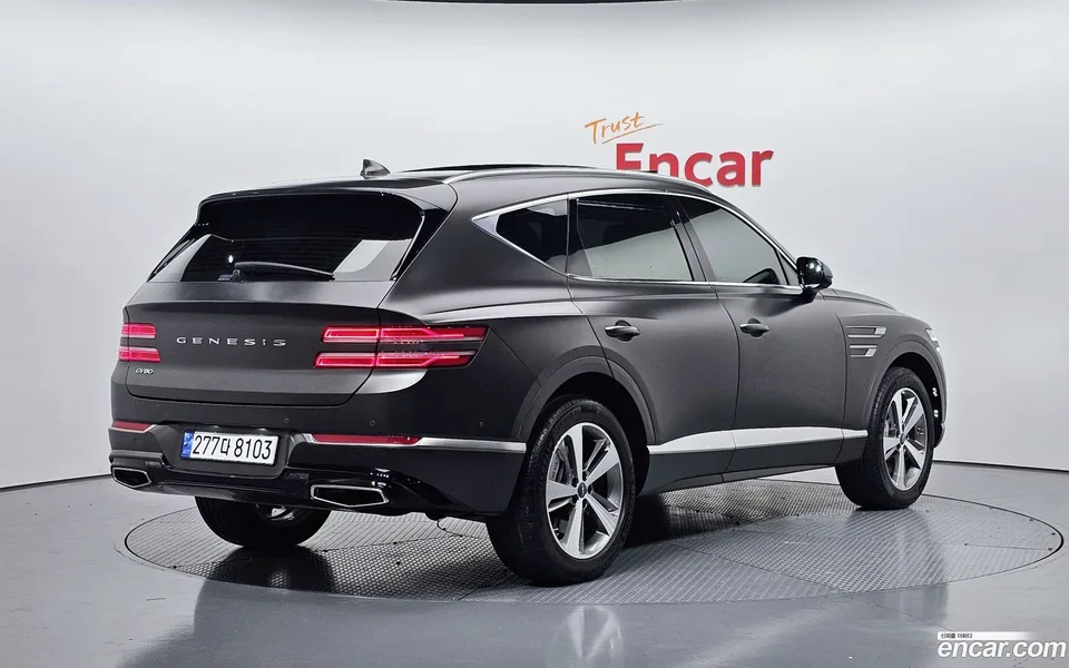 Genesis GV80 2.5T 2WD 2023 — миниатюра 2