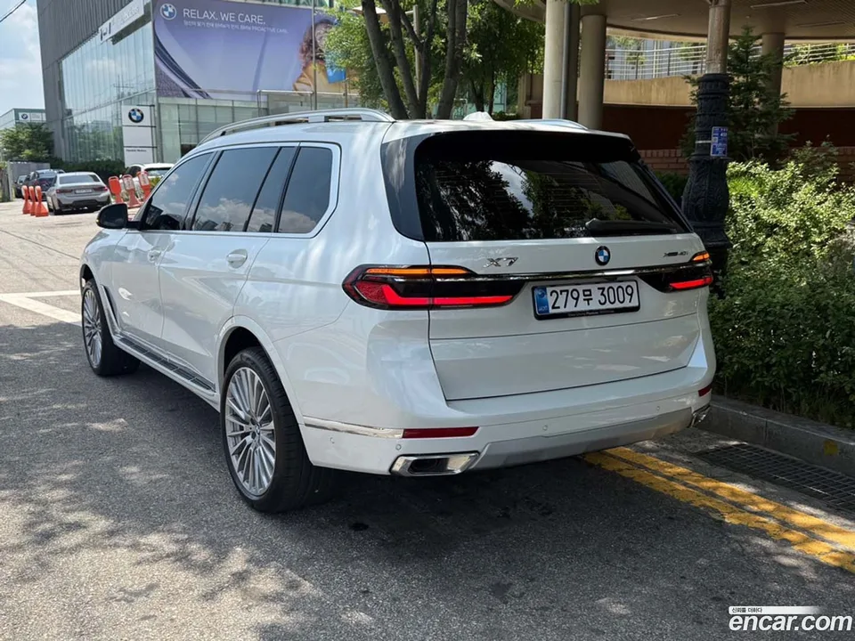 BMW X7 xDrive 40i 6 2025 — миниатюра 2