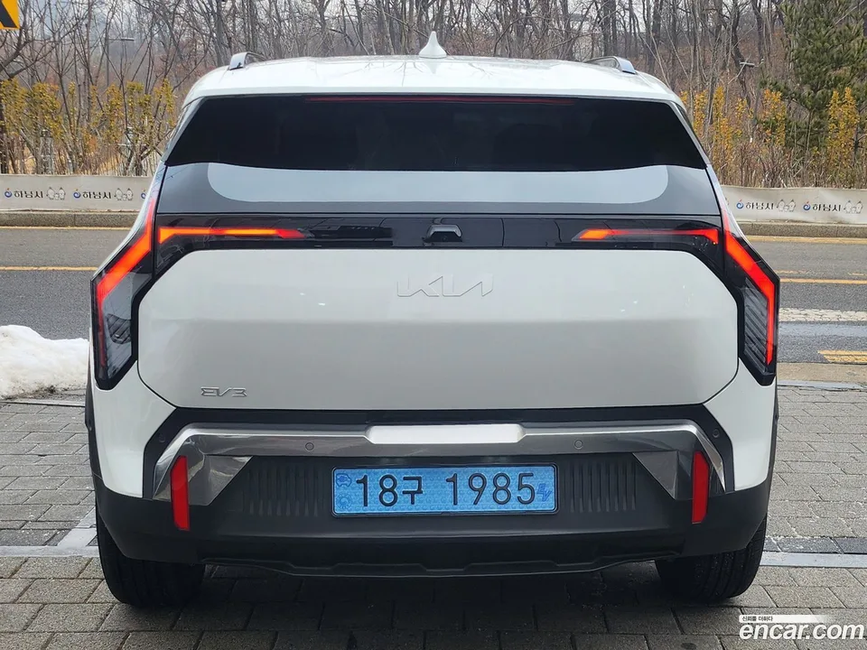 Kia EV3 2WD 2026 — миниатюра 4