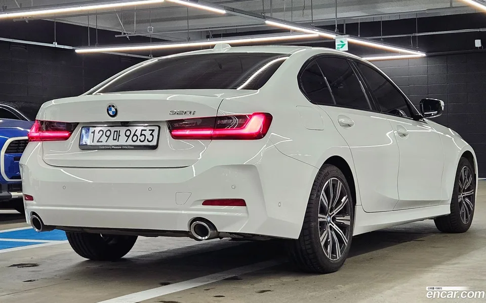BMW 3 Series 320i 2025 — миниатюра 2