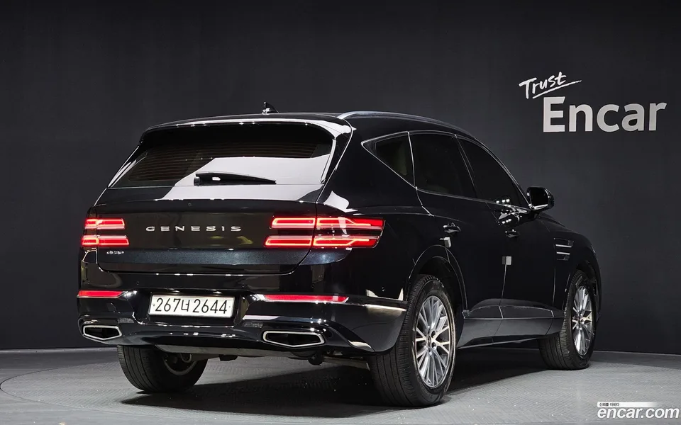 Genesis GV80 2.5T 2WD 2022 — миниатюра 2