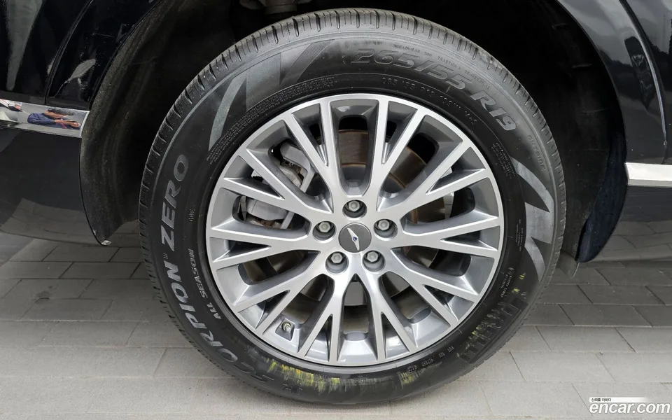 Genesis GV80 2.5T 2WD 2022 — миниатюра 5