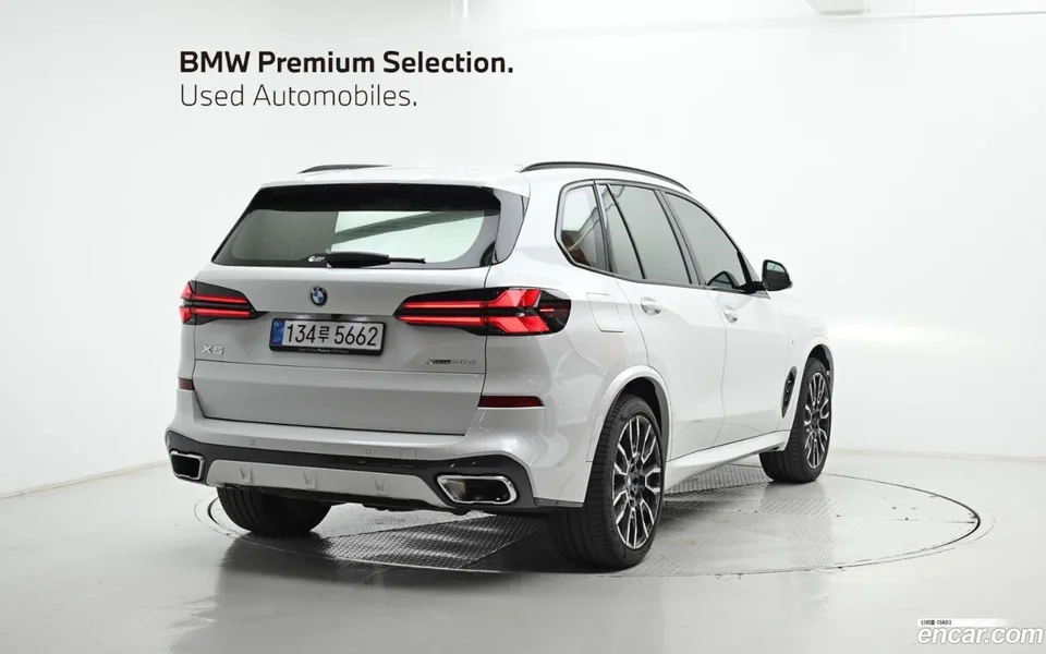 BMW X5 xDrive 30d M 2025 — миниатюра 2