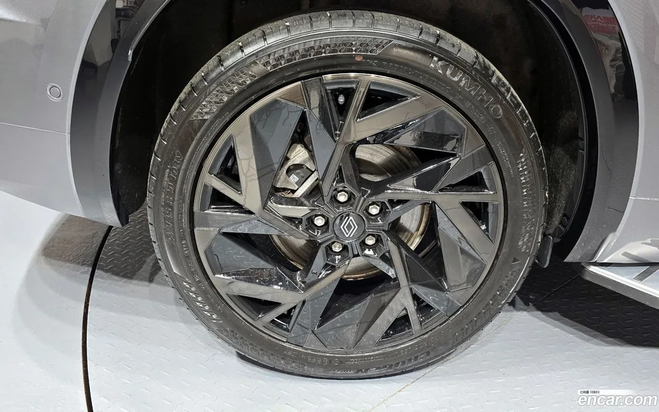Renault Samsung Grand Koleos 1.5 E-TECH 2WD 2024 — миниатюра 5