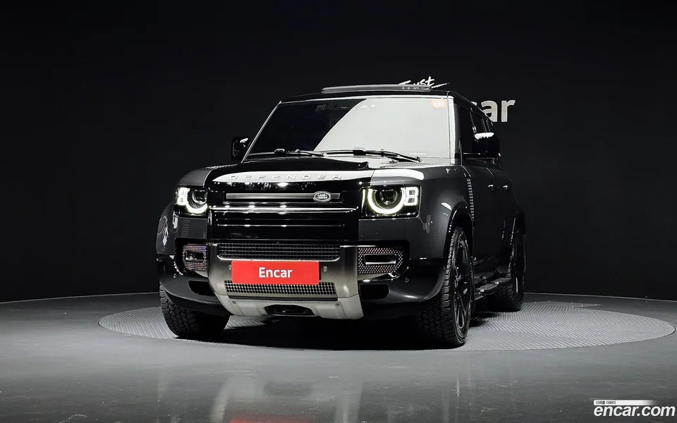 Land Rover Defender 110 P400 X 2024 — миниатюра 3