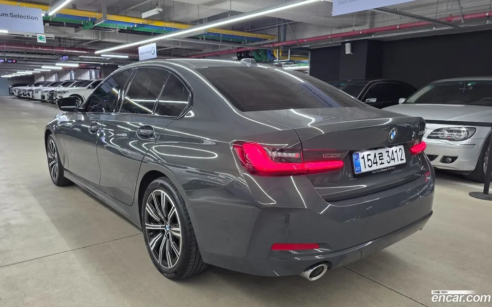 BMW 3 Series 320i 2025 — миниатюра 2