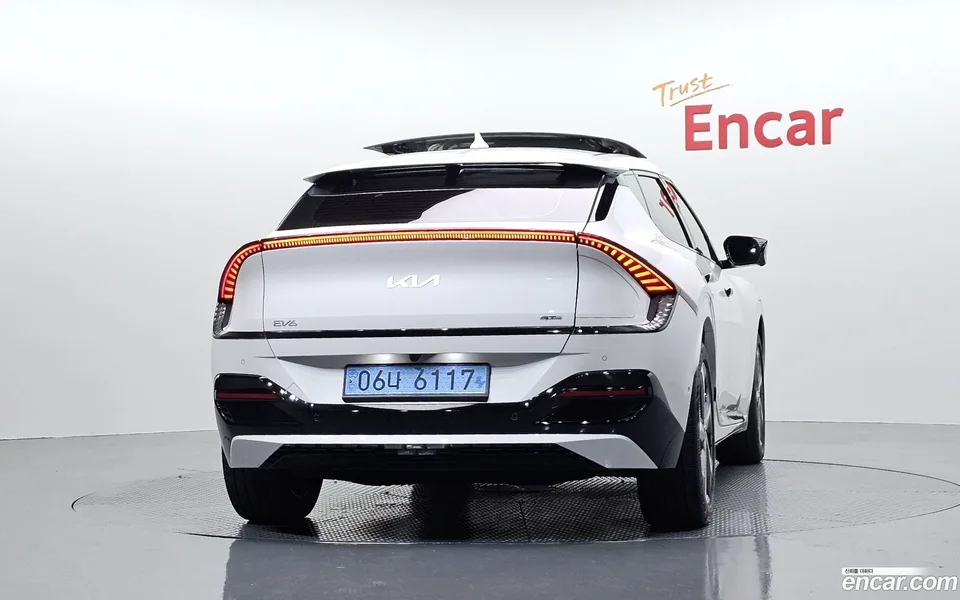 Kia EV6 4WD 2023 — миниатюра 4