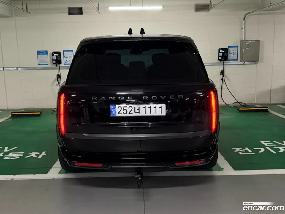 Land Rover Range Rover P530 AB LWB 2024 — миниатюра 4