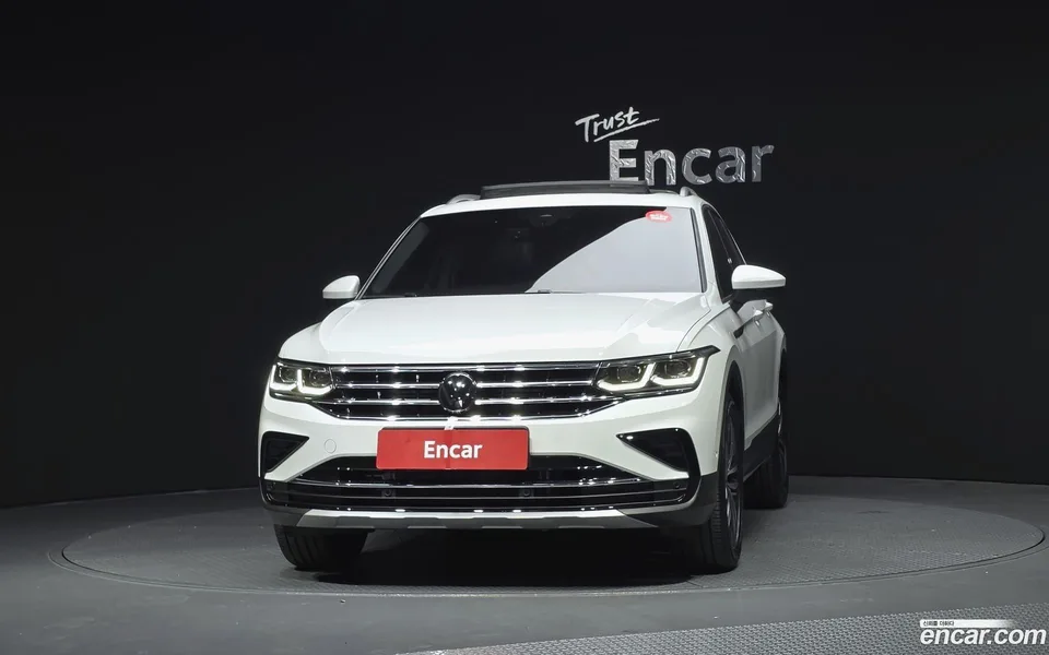 Volkswagen Tiguan 2.0 TDI 2024 — миниатюра 3