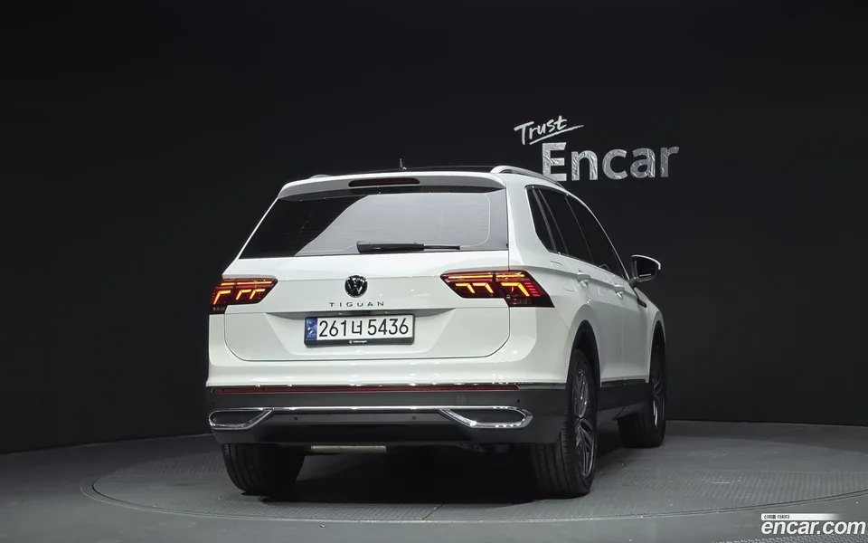 Volkswagen Tiguan 2.0 TDI 2024 — миниатюра 4