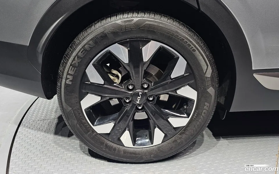 Kia Sportage 1.6 2WD 2024 — миниатюра 5