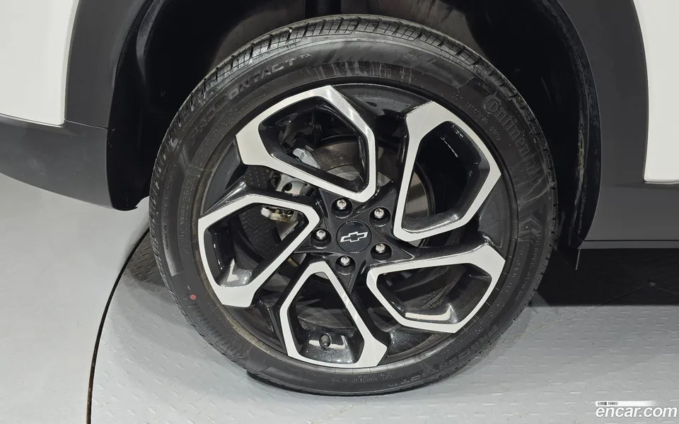 Chevrolet Trax Crossover 1.2 RS 2023 — миниатюра 5