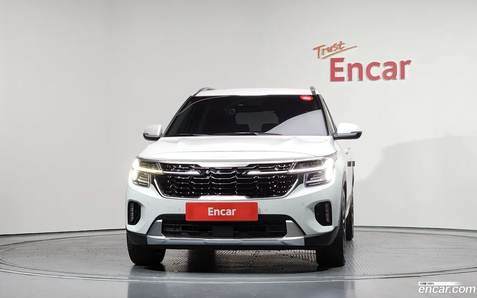 Kia Seltos 1.6 2WD 2023 — миниатюра 3