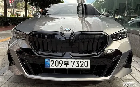 BMW 5 Series 2025 купить в Москве