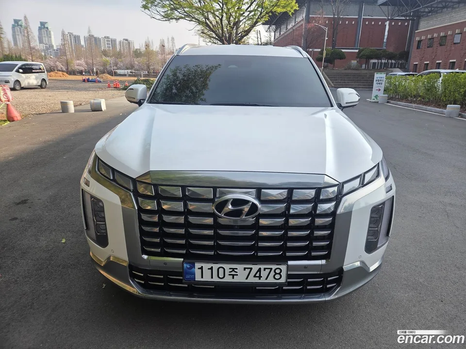 Hyundai Palisade 2.2 2WD 2023 — фото 1, купить с доставкой в Москву