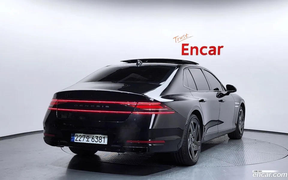 Genesis G90 3.5 e-S/C AWD 2024 — миниатюра 2