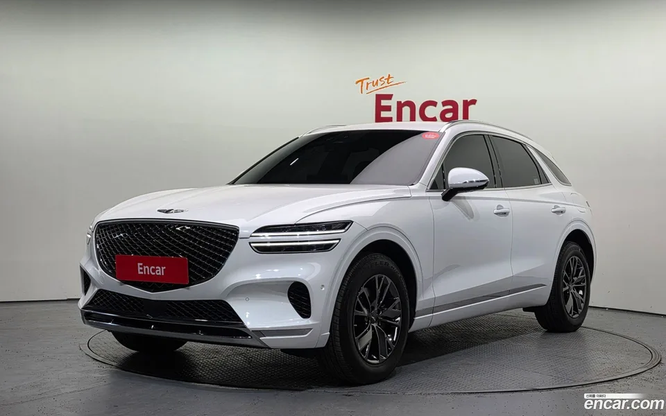 Genesis GV70 2.5T AWD 2023 — фото 1, купить с доставкой в Москву