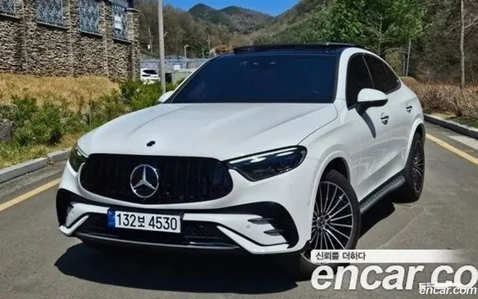 Mercedes-Benz GLC-Class GLC300 4MATIC 2024 — миниатюра 3