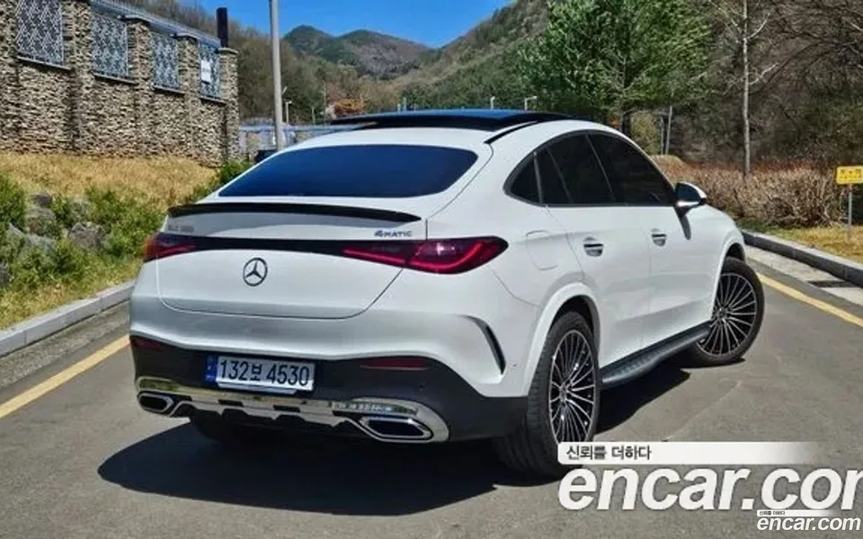 Mercedes-Benz GLC-Class GLC300 4MATIC 2024 — миниатюра 4