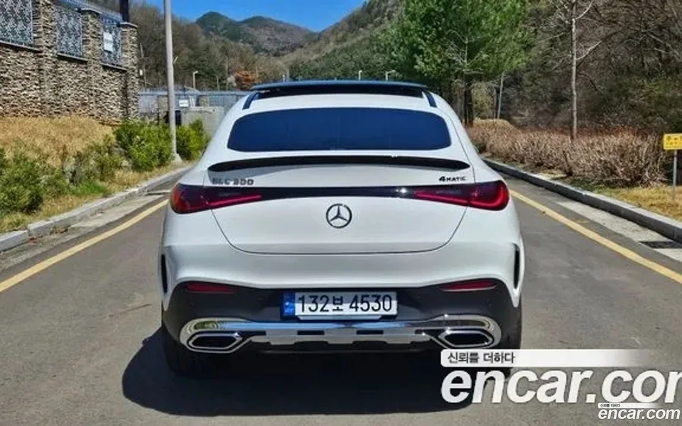 Mercedes-Benz GLC-Class GLC300 4MATIC 2024 — миниатюра 5