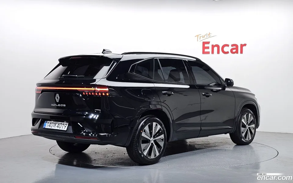 Renault Samsung Grand Koleos 1.5 E-TECH 2WD 2025 — миниатюра 2