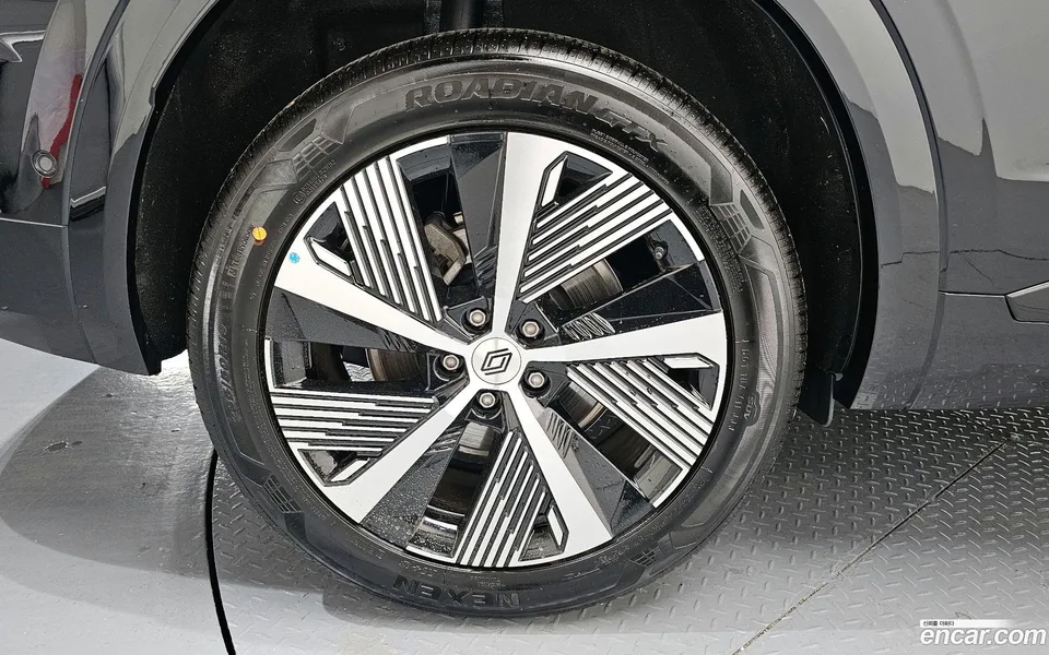 Renault Samsung Grand Koleos 1.5 E-TECH 2WD 2025 — миниатюра 5