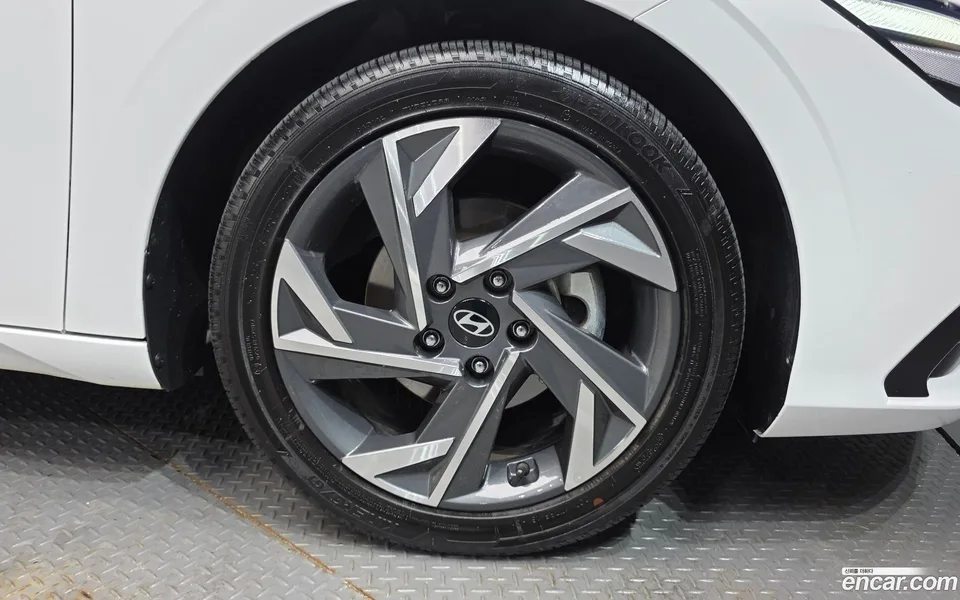 Hyundai Avante CN7 1.6 2023 — миниатюра 5