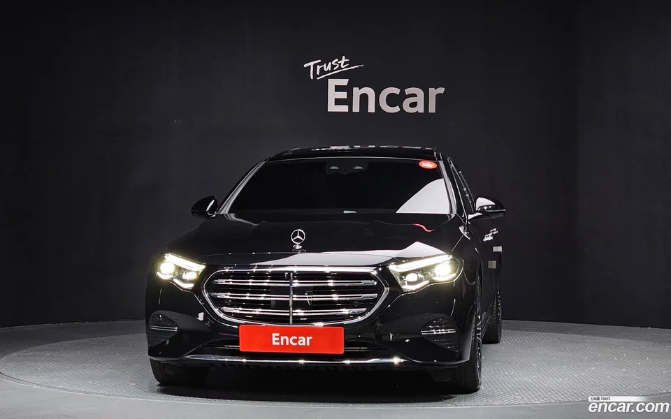 Mercedes-Benz E-Class E350e 4MATIC 2025 — миниатюра 3