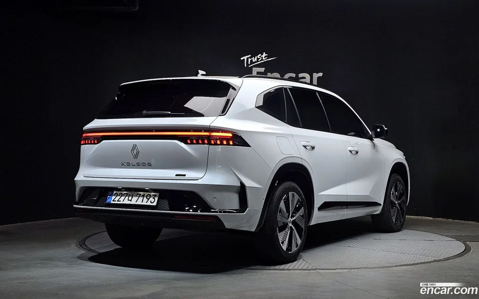 Renault Samsung Grand Koleos 1.5 E-TECH 2WD 2024 — миниатюра 2