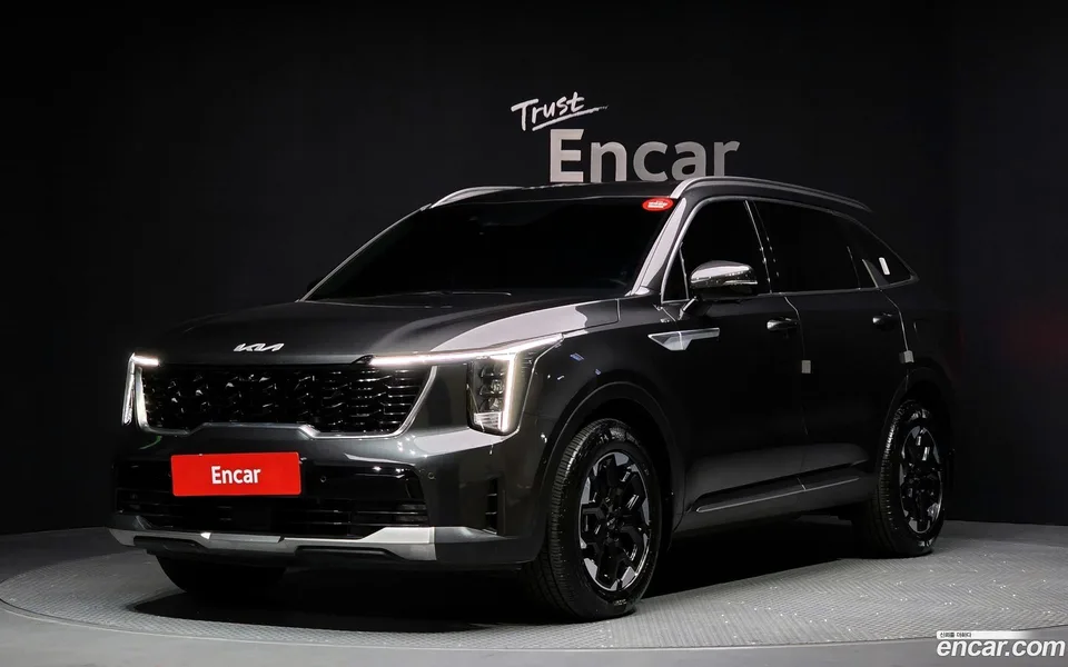 Kia Sorento 2.5T 4WD 2023 — фото 1, купить с доставкой в Москву