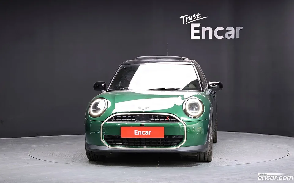MINI Cooper S 5 2025 — миниатюра 3