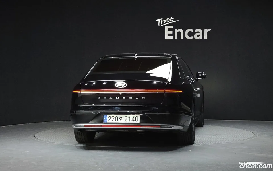 Hyundai Grandeur 2.5 2WD 2023 — миниатюра 4