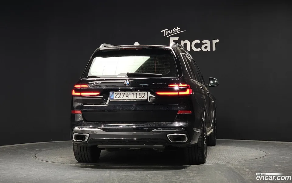 BMW X7 xDrive 40i M 6 2025 — миниатюра 4