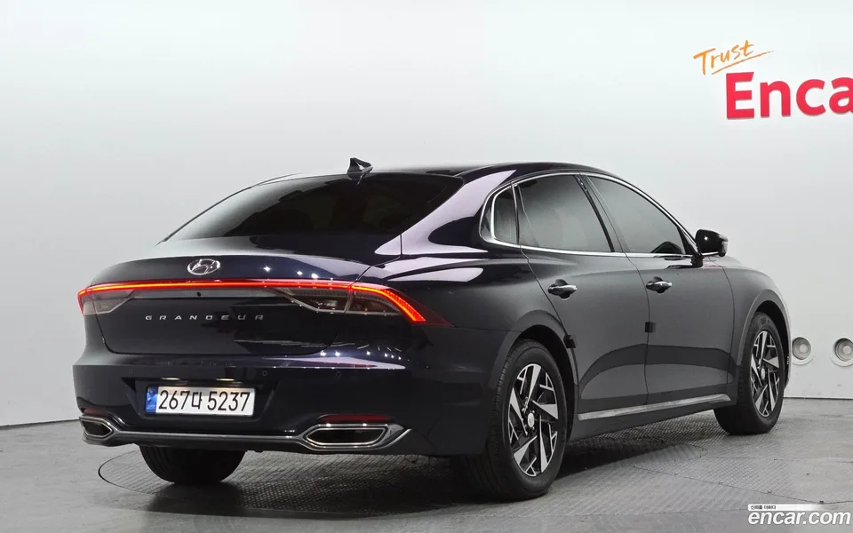 Hyundai Grandeur IG Hybrid 2022 — миниатюра 2