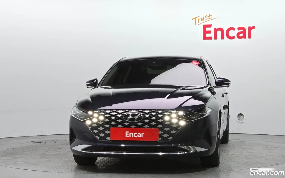 Hyundai Grandeur IG Hybrid 2022 — миниатюра 3