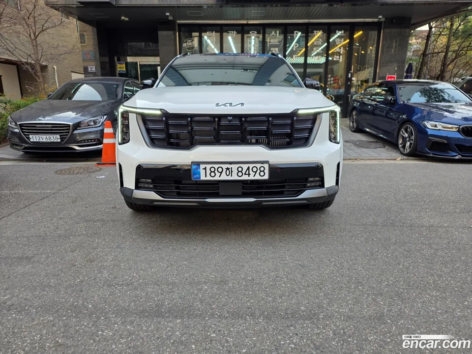 Kia Sorento HEV 1.6 2WD 2026 — фото 1, купить с доставкой в Москву