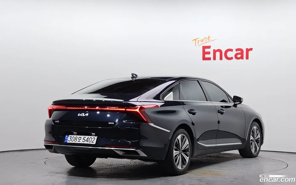 Kia K8 Hybrid 2022 — миниатюра 2