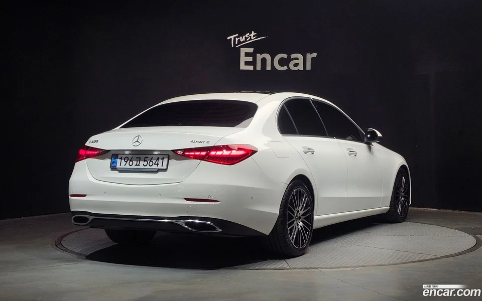 Mercedes-Benz C-Class C300 4MATIC 2024 — миниатюра 2