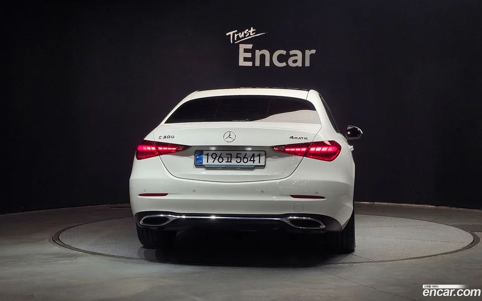 Mercedes-Benz C-Class C300 4MATIC 2024 — миниатюра 4