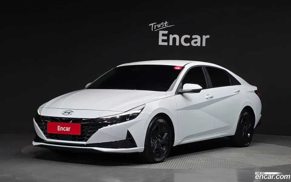 Hyundai Avante 1.6 2022 — фото 1, купить с доставкой в Москву