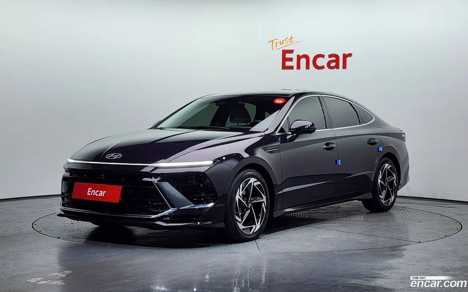 Hyundai Sonata The Edge Hybrid 2023 — фото 1, купить с доставкой в Москву
