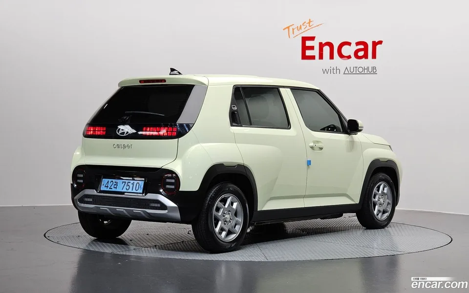 Hyundai Casper Electric 2025 — миниатюра 2