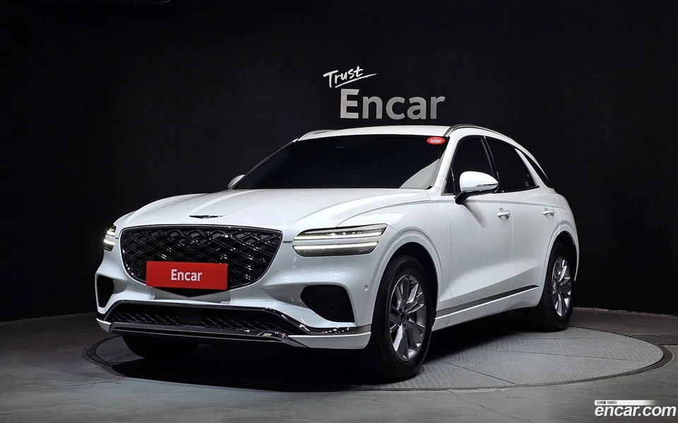 Genesis GV70 2.5T AWD 2025 — фото 1, купить с доставкой в Москву