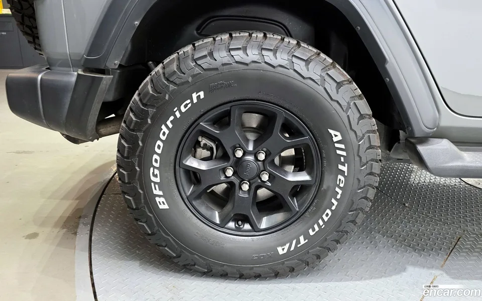 Jeep Wrangler 2.0 4 2022 — миниатюра 5