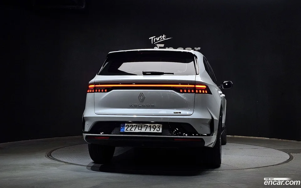 Renault Samsung Grand Koleos 1.5 E-TECH 2WD 2024 — миниатюра 4