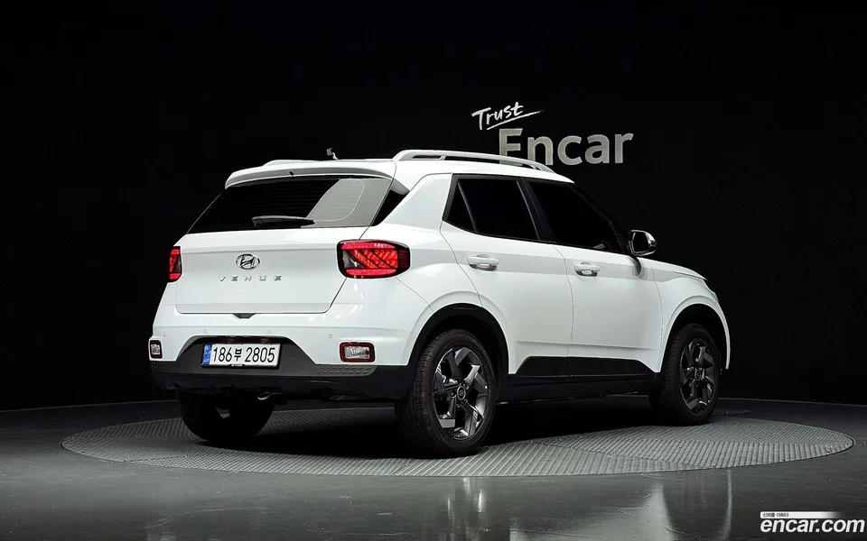 Hyundai Venue 1.6 2025 — миниатюра 2