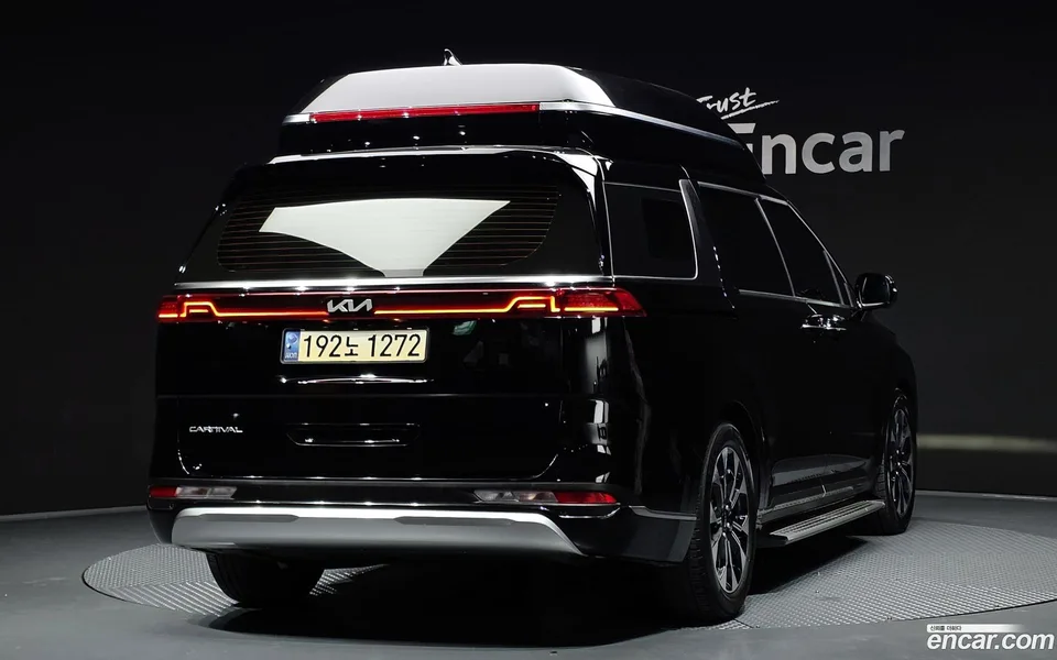 Kia Carnival 7 2022 — миниатюра 2