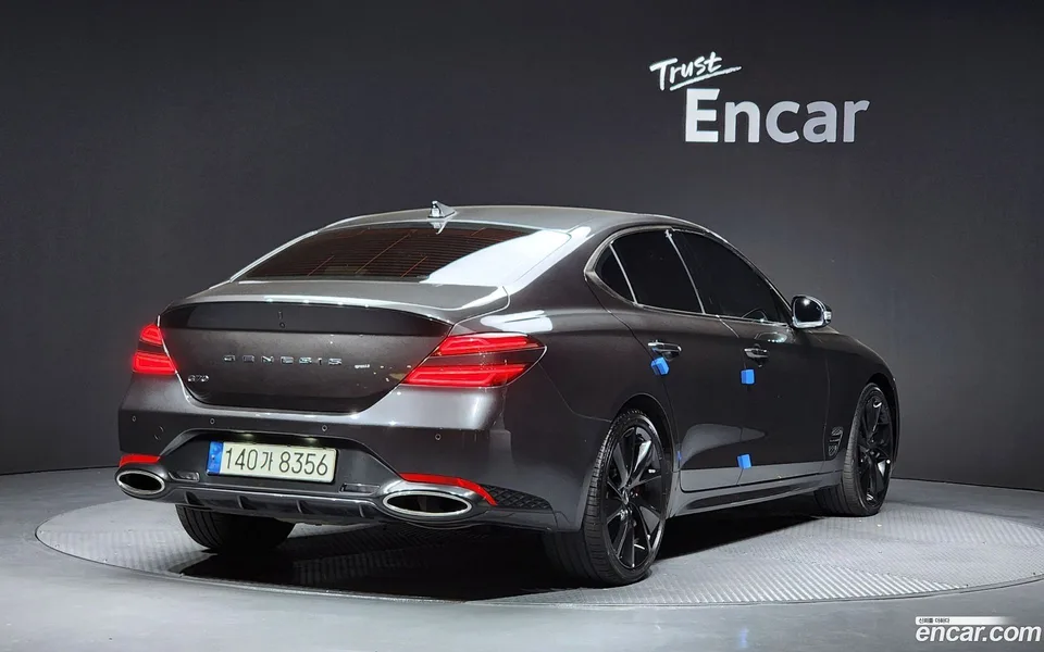Genesis G70 2.0T 2WD 2022 — миниатюра 2
